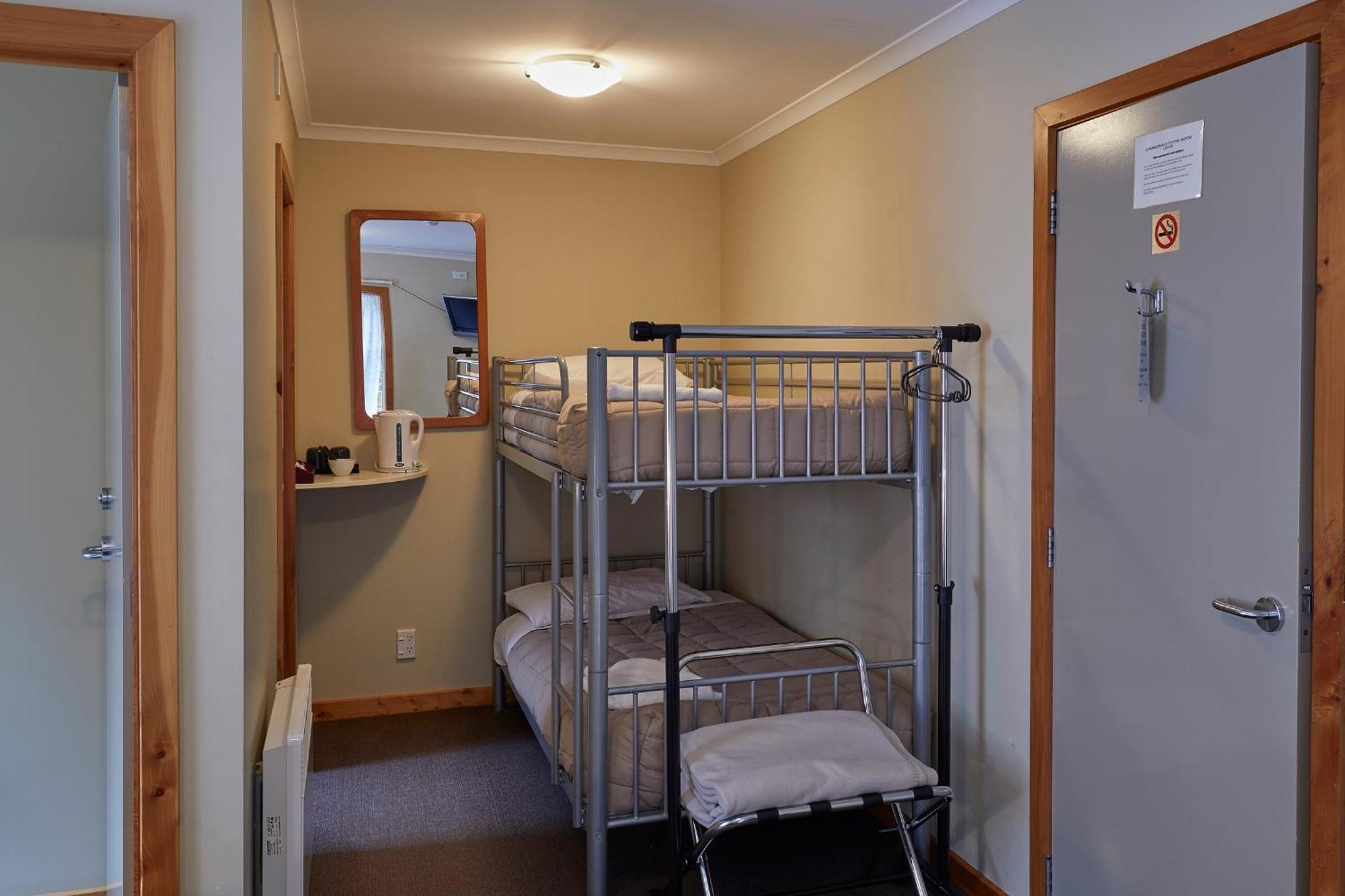Aoraki Mount Cook Alpine Lodge Quarto foto