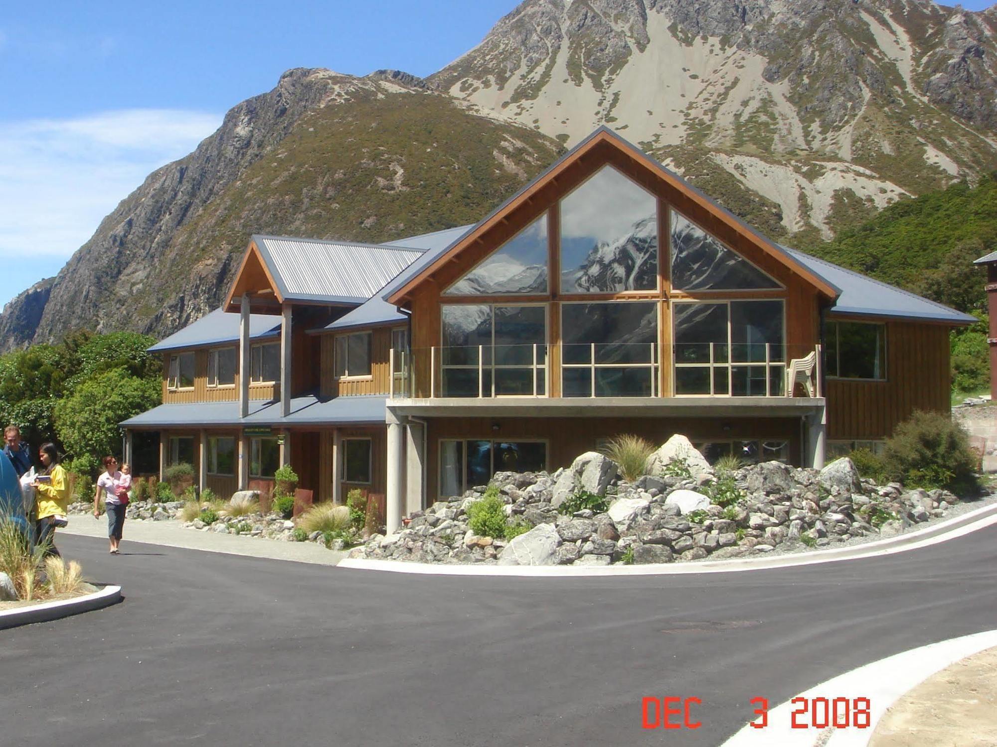 Aoraki Mount Cook Alpine Lodge Exterior foto